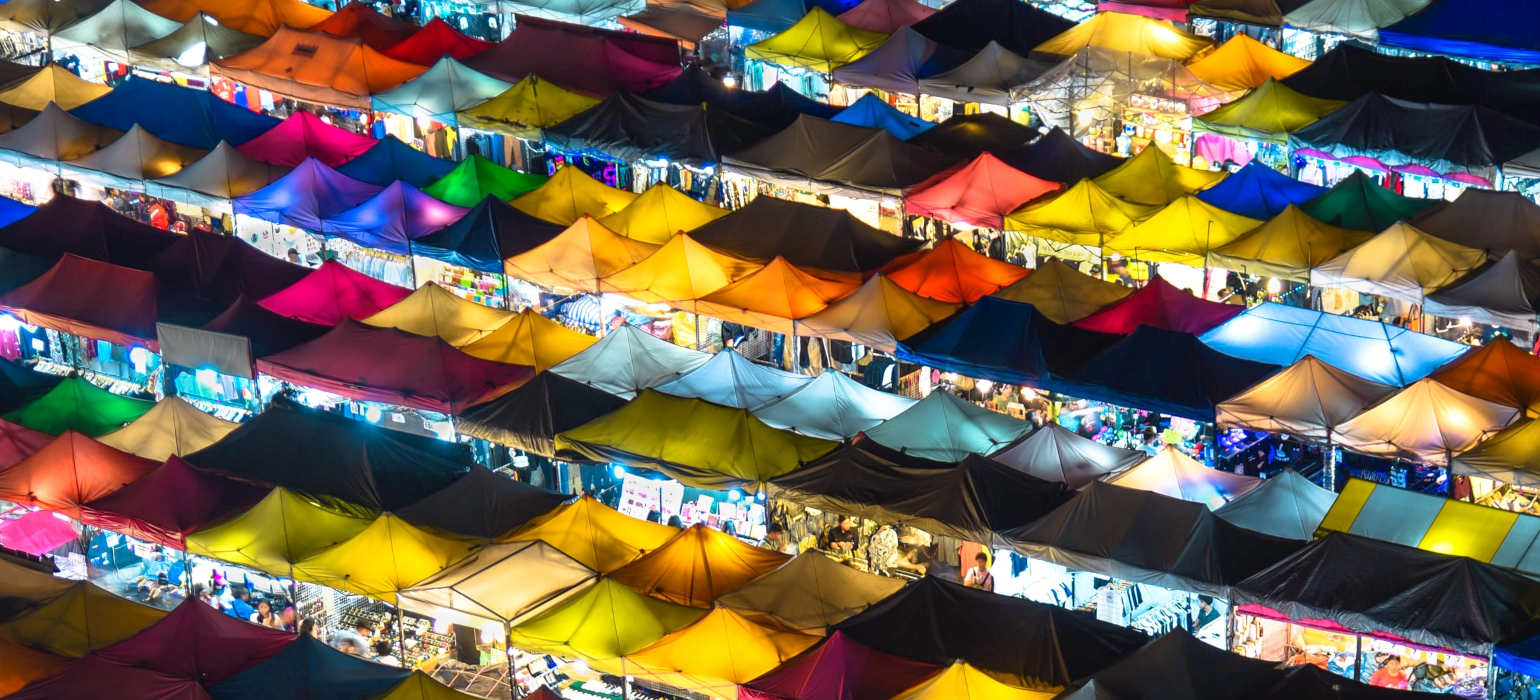 A market at night